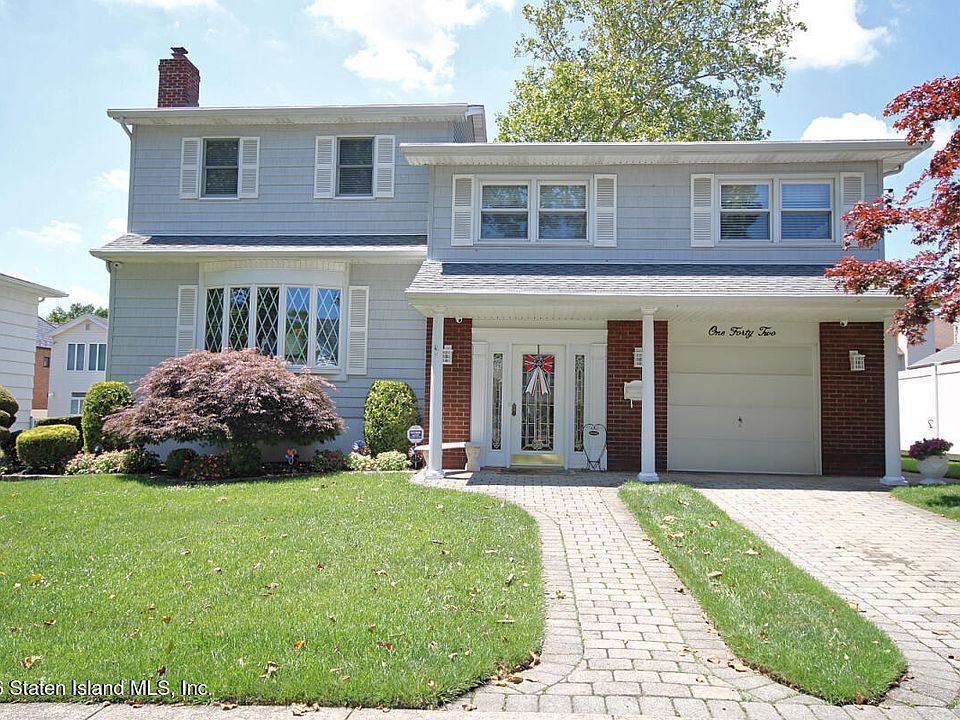 1st image of 142 Providence St