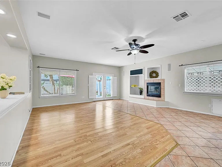 8963 Crystal Lagoon Ct — Photo 16
