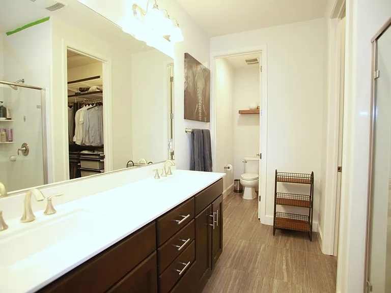642 Bair Island Rd #1011 — Photo 16