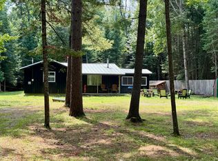 2070 Contour Dr, Roscommon, MI 48653