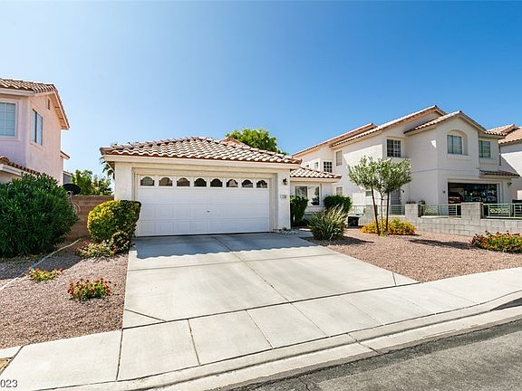 2nd image of 8975 Via Vista Cir