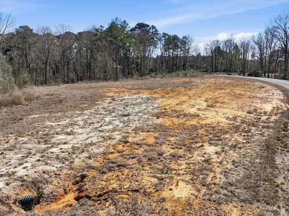 398 Wire Rd, Pelahatchie, MS 39145