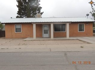 1306 E Buckeye St, Deming, NM 88030