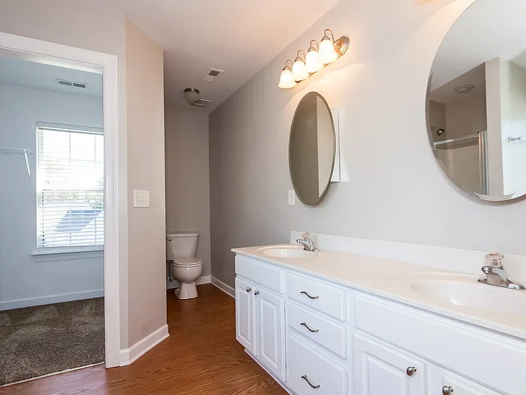 2870 Island Point Dr NW — Photo 11