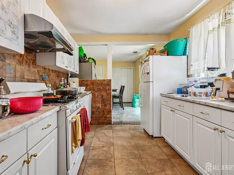 23 Miko Rd — Photo 12