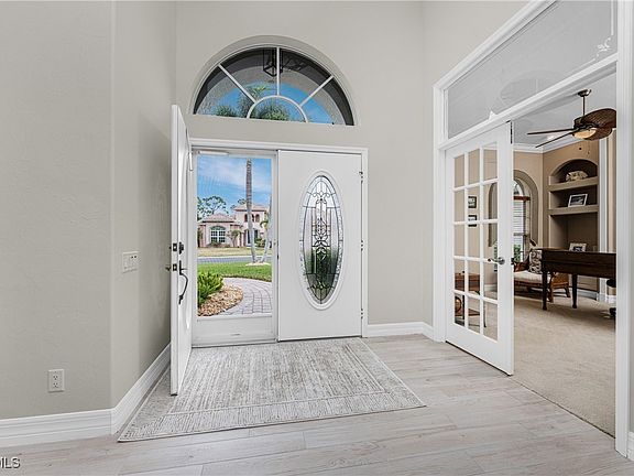 5th image of 4941 Linkside Dr #17