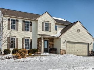 146 Countryside Ln, Marietta, PA 17547