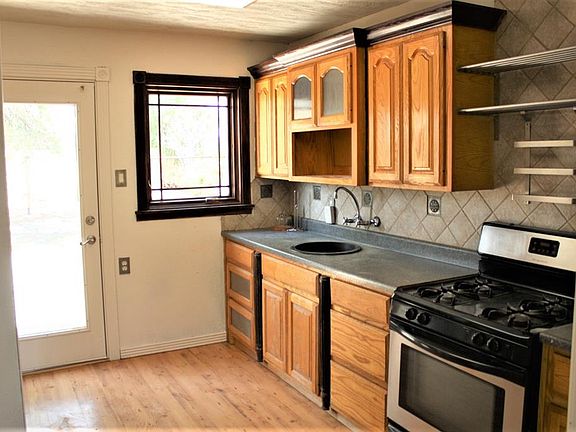 4th image of 204 Spraberry Dr