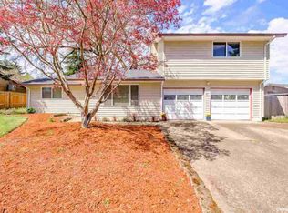 4951 Trails End Ct SE, Salem, OR 97317