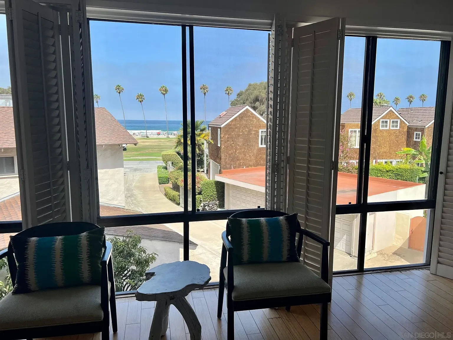 8263 Camino Del Oro — Photo 4