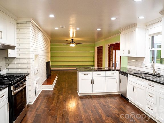 4th image of 234 Edgewood Dr