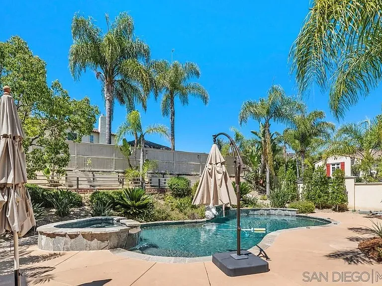 9230 Island Pine Way — Photo 57