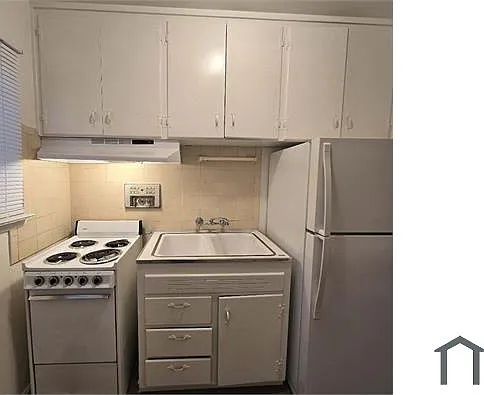 219 E Tuolumne St — Photo 4