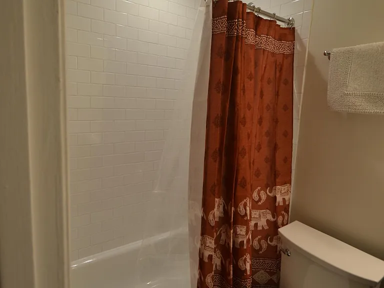 4815 Reading Rd #6 — Photo 14