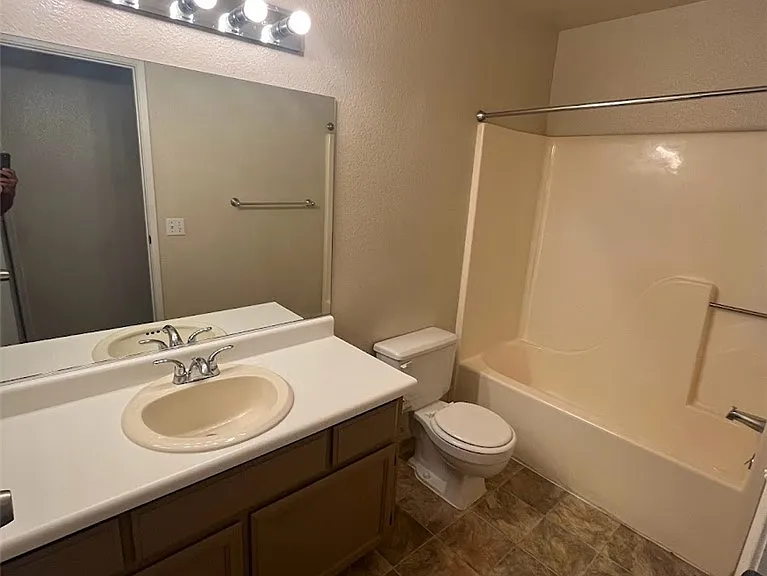 914 Scarlet Ridge Dr — Photo 17