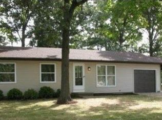 304 Casa Grande Dr, Watson, IL 62473