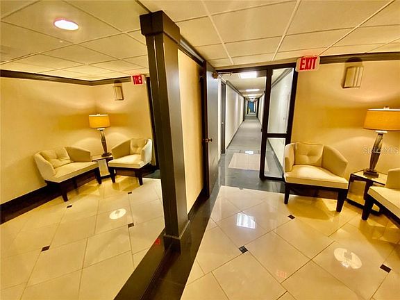 4th image of 1480 Gulf Blvd Unit 511