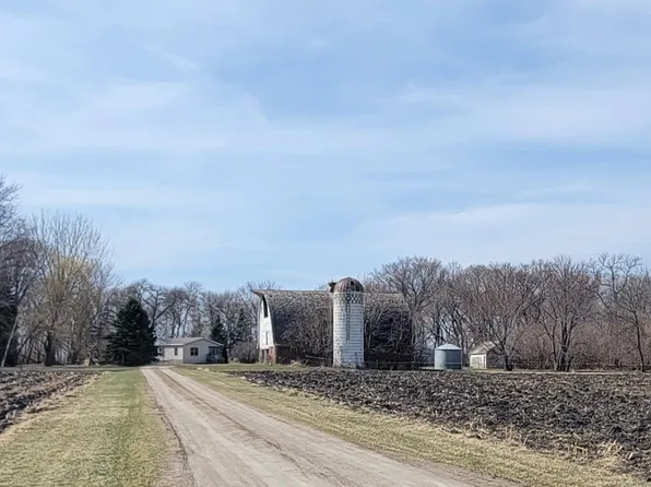 70651 460th St, Hector, MN 55342
