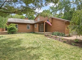 4084 Grand River Ct NE, Grand Rapids, MI 49525