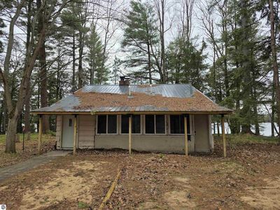 1134 E Lake Dr SE, Kalkaska, MI, 49646