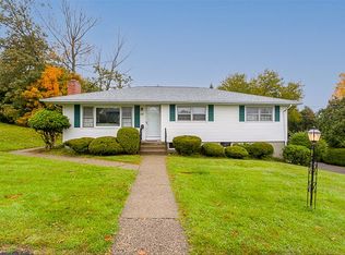 33 Mary Ann Dr, Worcester, MA 01606