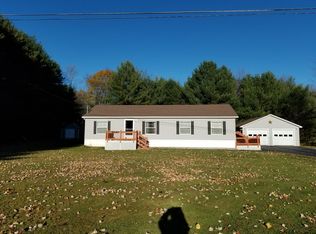1 Karen St, Palmyra, ME 04965
