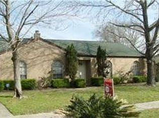 9306 Benning Dr, Houston, TX 77031