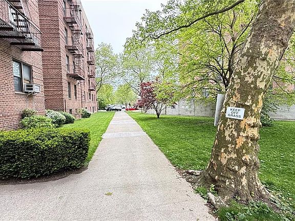 3rd image of 3021 Avenue Z APT 1K