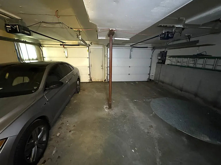 1522 Cameron Dr — Photo 16