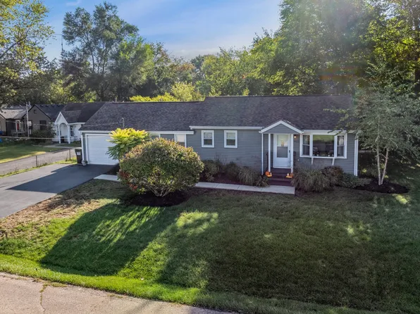 1412 N River Rd, McHenry, IL 60051