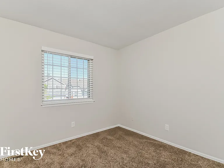 4663 Bittercreek Dr — Photo 13