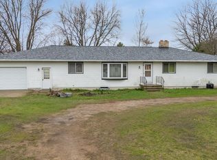 9266 Town Line Rd, Larsen, WI 54947