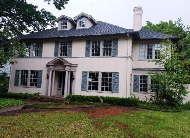 1st image of 3400 Drexel Dr