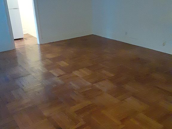 5th image of 806 Montgomery Ave #455d209fd