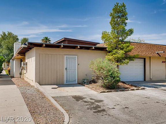 5th image of 2641 Heritage Cir