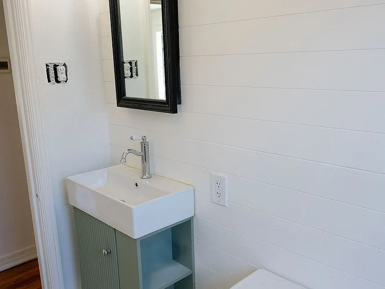 1621 Davis Blvd — Photo 10