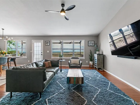 2930 S Deframe Way, Lakewood, CO 80228