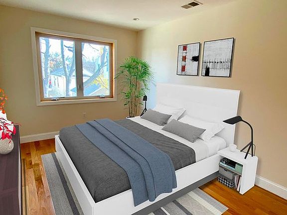 3rd image of 535 Yetman Ave
