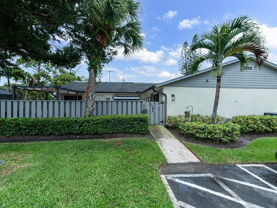 1329 Peppertree Trl APT A, Fort Pierce, FL 34950 | MLS #RX-10923112 ...