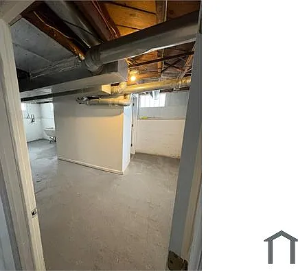 3 bed, $2,099 — Photo 3