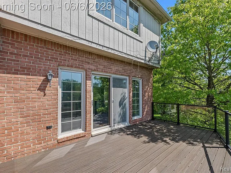 2962 Pheasant Ring Dr — Photo 29