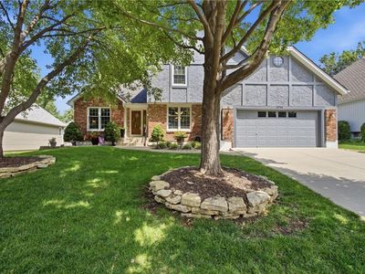 13704 W 75th Ter, Lenexa, KS, 66216