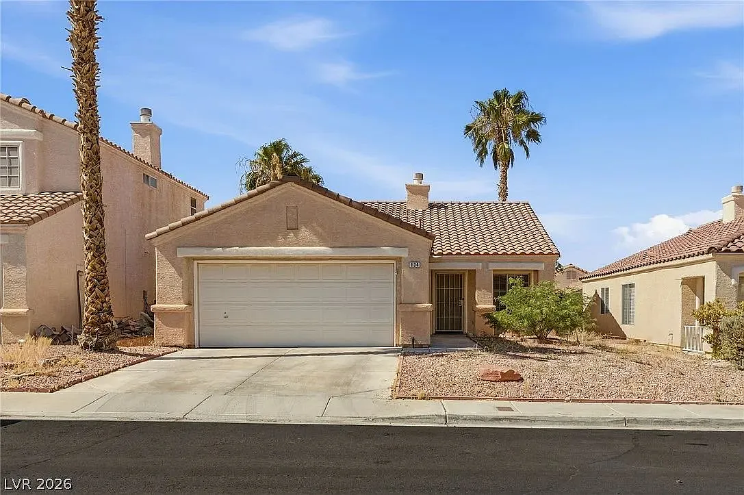 3 bed, 2.0 bath, 1244 sqft, $1,995 — Photo 1