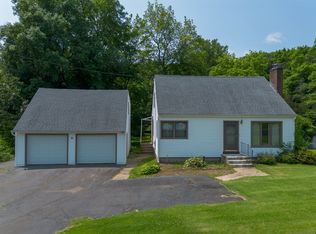 52 1/2 Parker Farms Rd, Wallingford, CT 06492