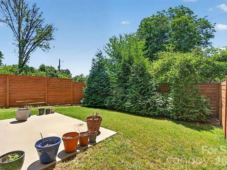 120 Mattoon St — Photo 2