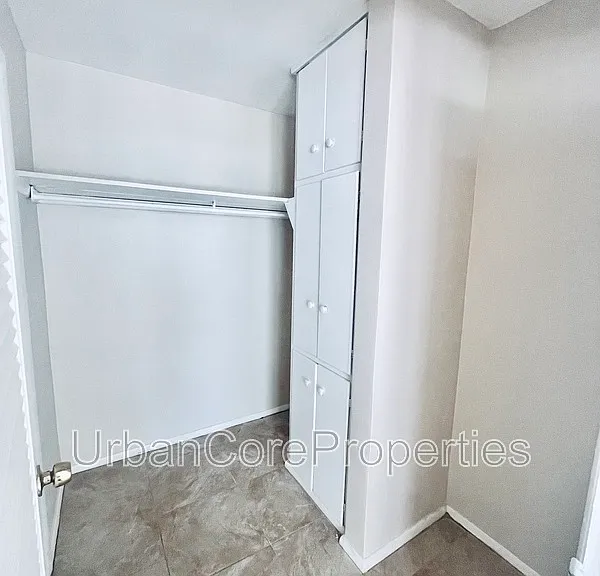 311 24th Ave N #C — Photo 7