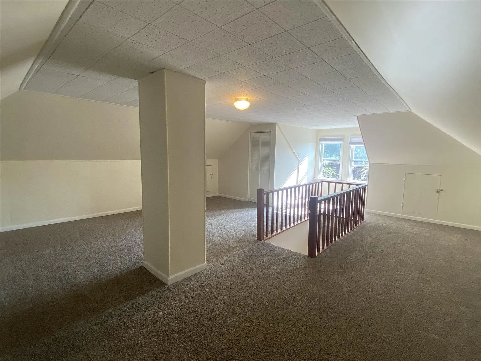 3 bed, 1200 sqft, $2,800 — Photo 3