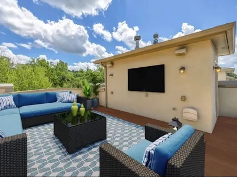 1390 Dutch Valley Pl NE — Photo 52