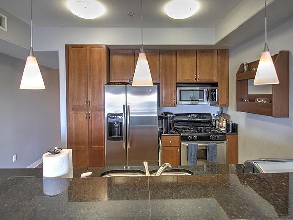 5th image of 2330 1st Ave Unit 312