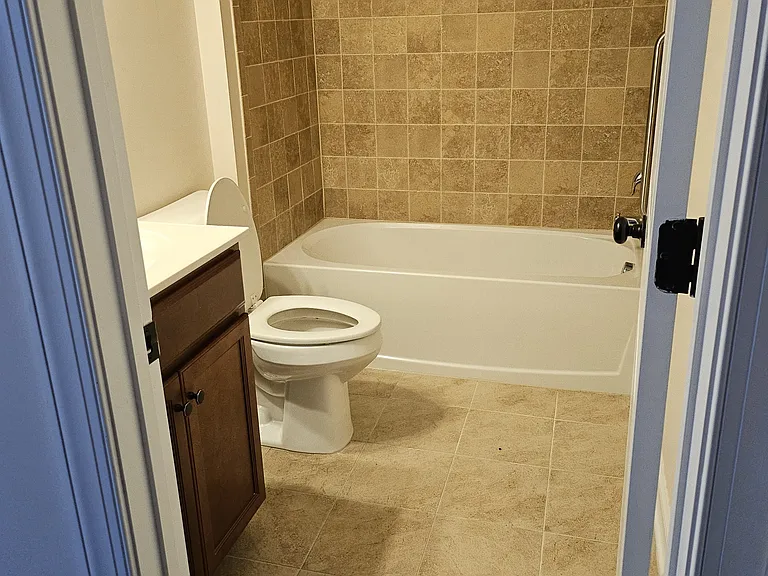 1140 Premier Key Dr — Photo 14